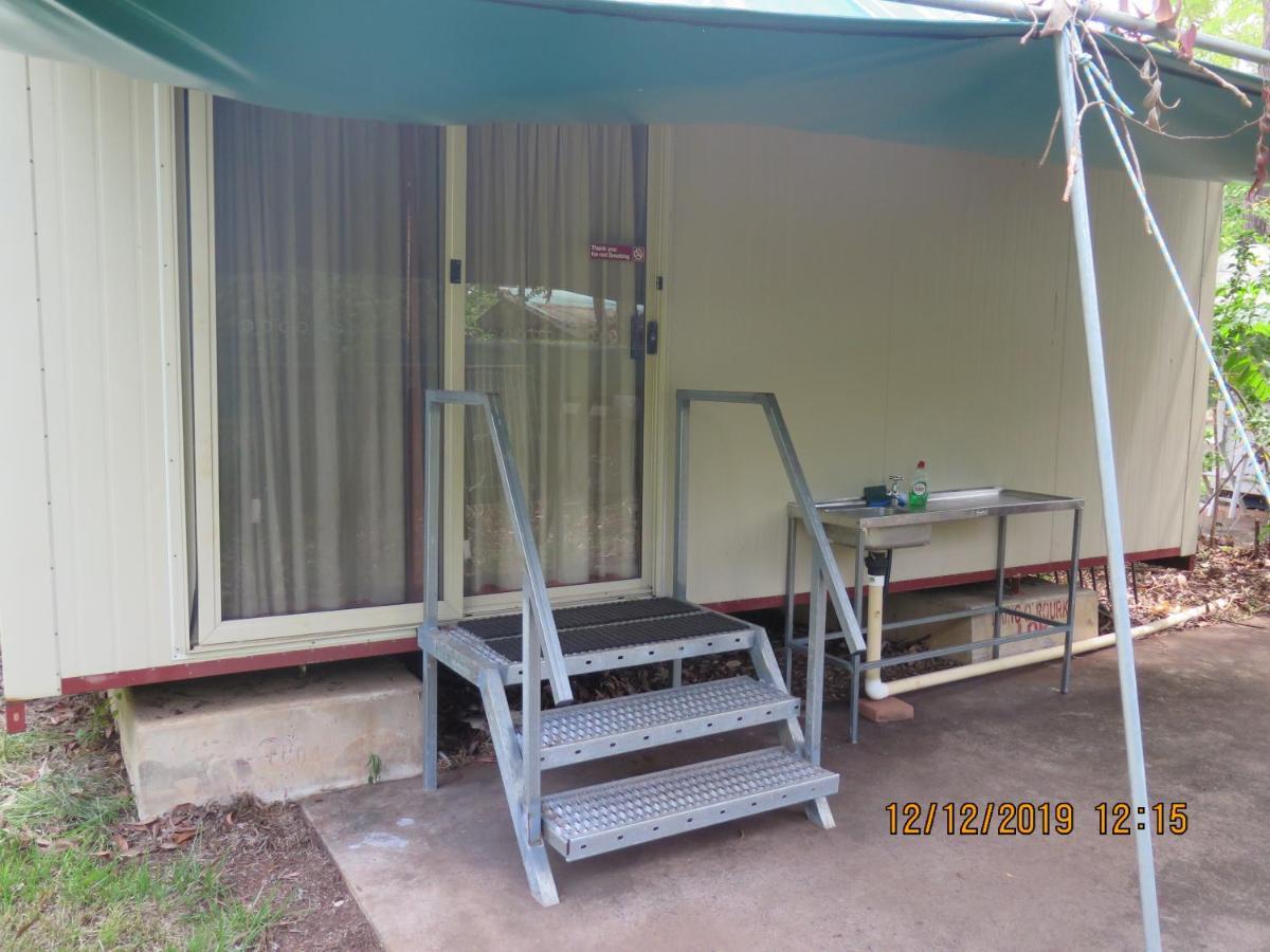 Batchelor Holiday Park Esterno foto